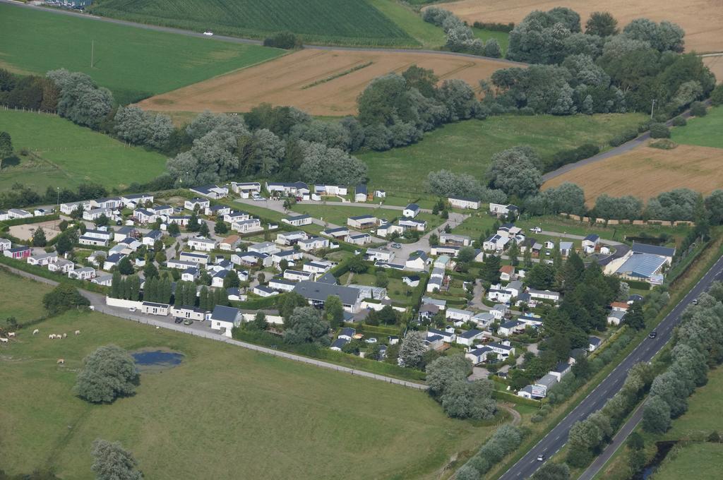 Camping Caravaning Les Cerisiers Berck Sur Mer Verton 外观 照片