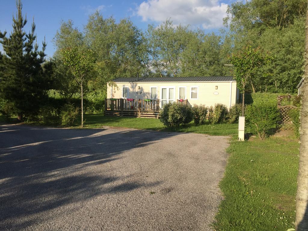 Camping Caravaning Les Cerisiers Berck Sur Mer Verton 外观 照片