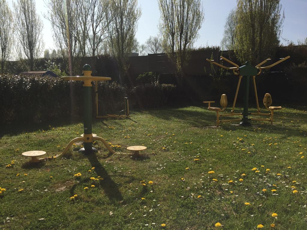 Camping Caravaning Les Cerisiers Berck Sur Mer Verton 外观 照片